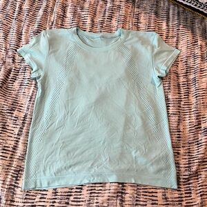 Lululemon short sleeve